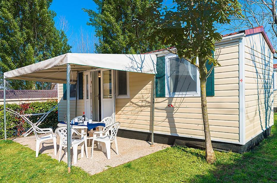 Готель Eurocampingpacengo Лацизе Екстер'єр фото
